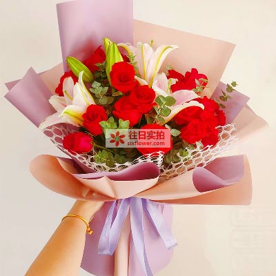 濮阳18朵红玫瑰百合，真情相守一生